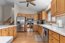 Lilly Lakeside Retreat Near Lake Winnebago – Cozy Fireplaces & Family Fun